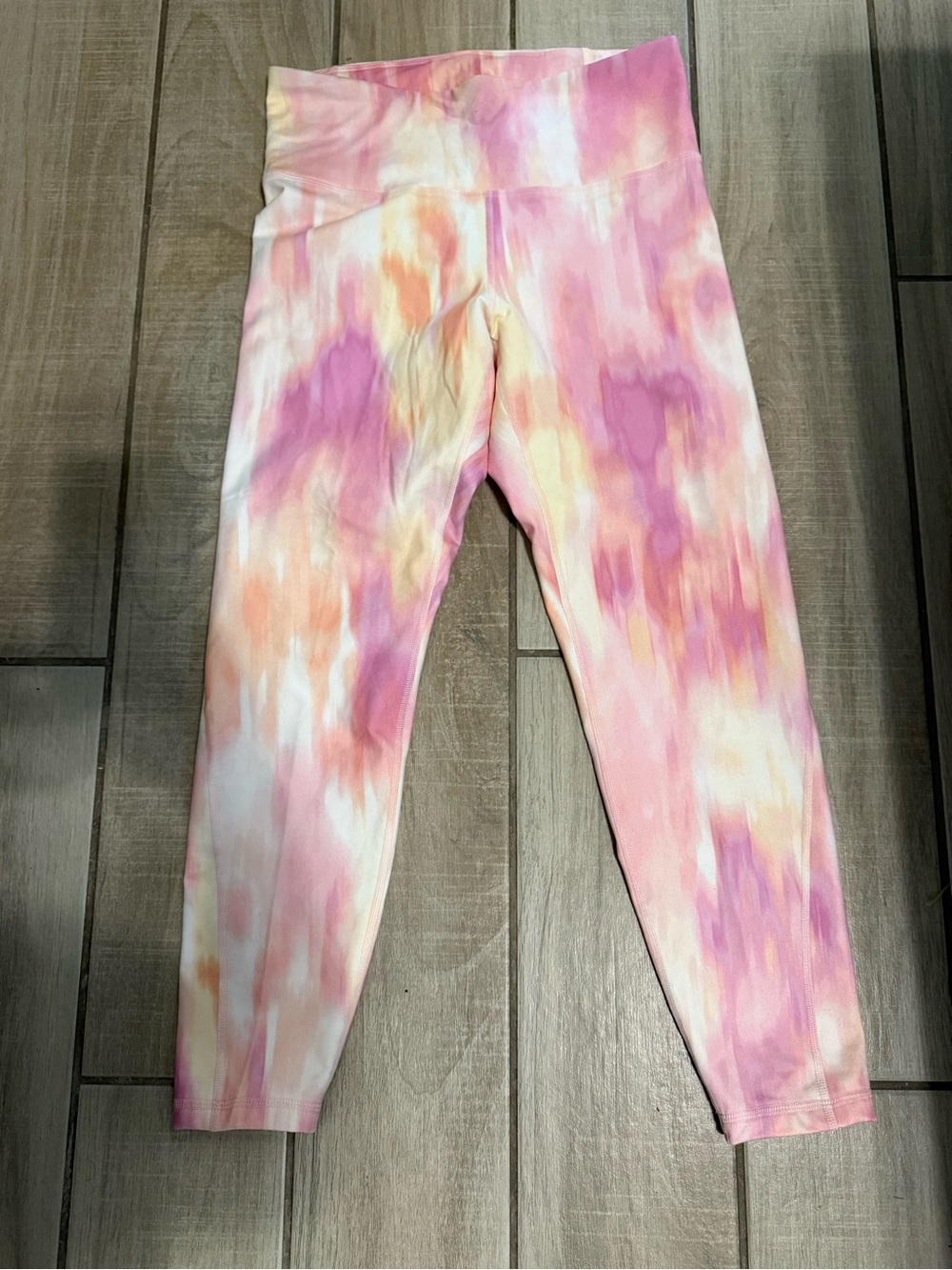 Old Navy Pink, white & Peach Tie-Dye Leggings size Large